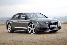  Audi S8