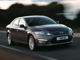 Ford Mondeo Sedan