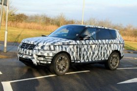 Range Rover Sport нового поколения засветился в легком камуфляже