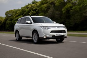     Mitsubishi Outlander?