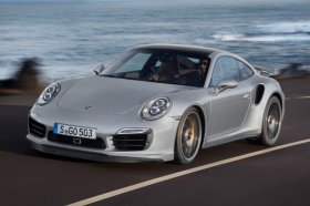 В Москве состоялась премьера самых мощных моделей Porsche 911