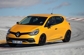 Renault Clio RS появится в нашей стране в следующем году