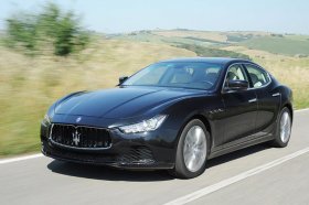 Озвучены российские цены на седан Maserati Ghibli