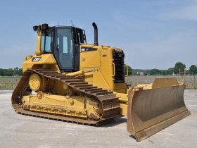  Caterpillar    Cat D6N