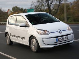 Немцы представили концептуальный гибрид Volkswagen Twin-Up