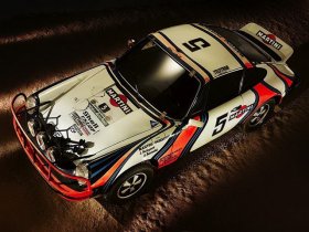 Внедорожник Porsche на базе 911 покажут в апреле