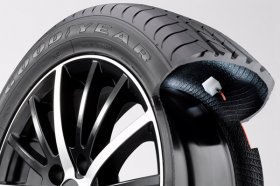 Goodyear разрабатывает шины с контролем уровня износа
