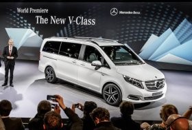 Стали известны российские цены на Mercedes-Benz V-Class