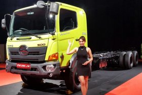 Представлен грузовик HINO 500 нового поколения