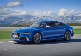 Обновленный вариант Audi RS7 Sportback получит гибридную версию