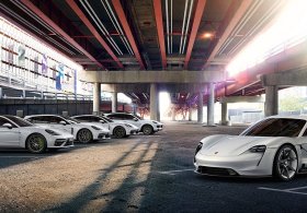 Компания Porsche планирует повысить затраты на электрические и гибридные автомобили