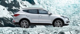 Mitsubishi Outlander  Hyundai Santa Fe:  